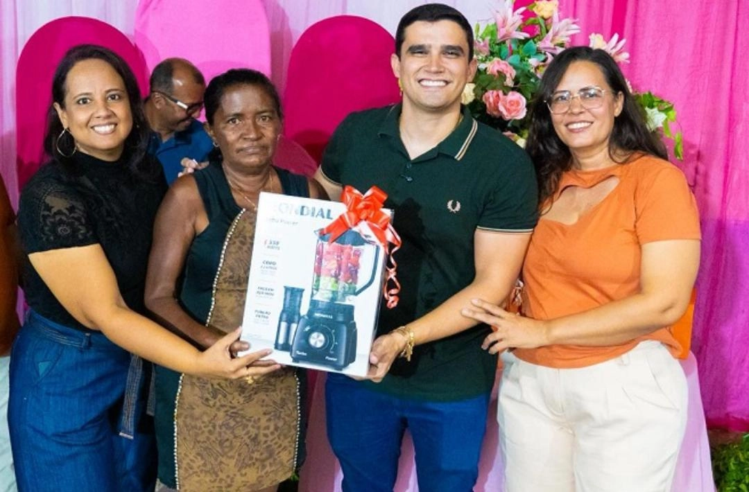 Chá com Mulheres reúne histórias e afetos no CRAS de Colônia do Piauí