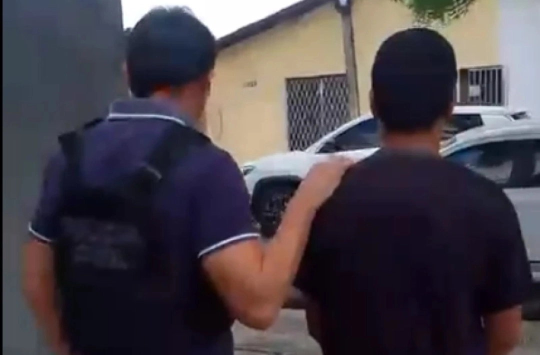 Polícia pede exame de sanidade mental para adolescente que ameaçou massacre em escola
