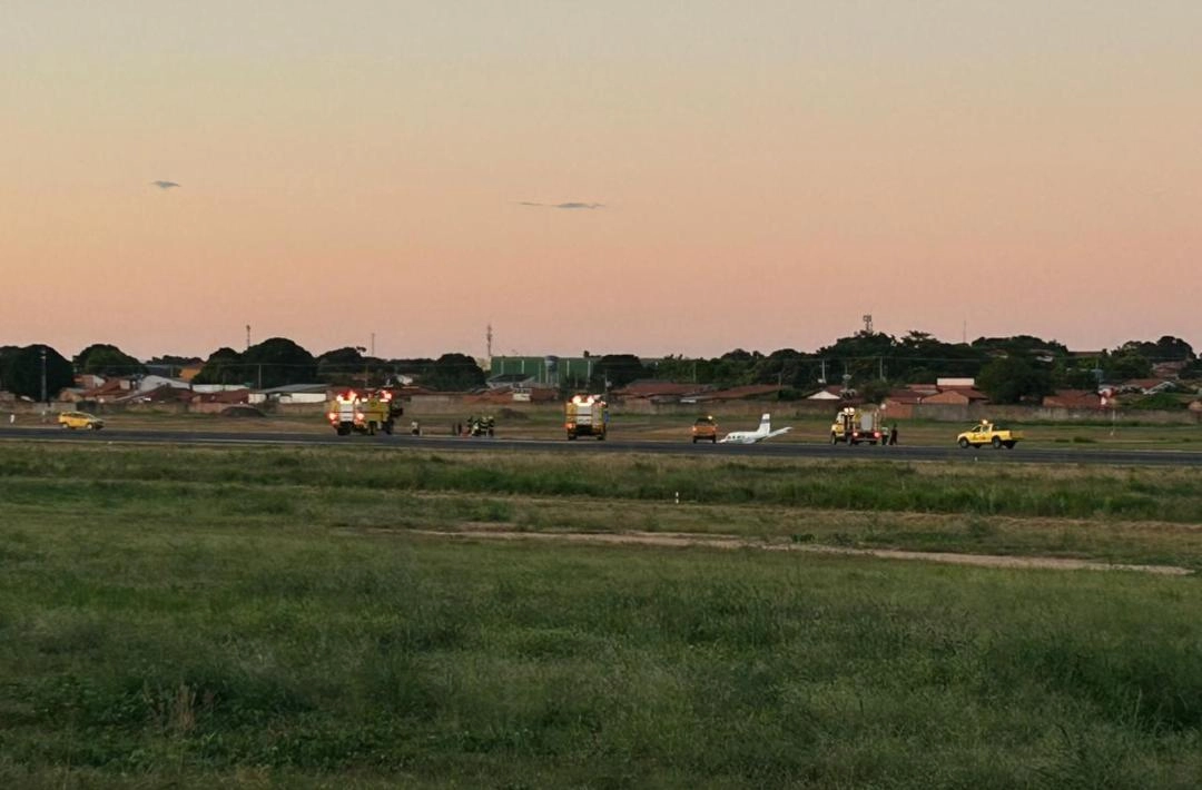 Pista fica interditada e atrasa pouso de dois aviões comerciais em Teresina
