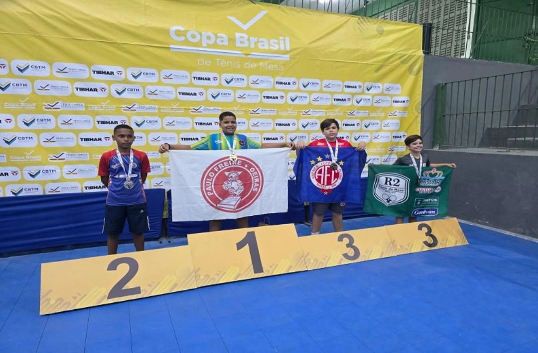 Atletas de Oeiras conquistam medalhas na Copa do Brasil de Tênis de Mesa em Caruaru