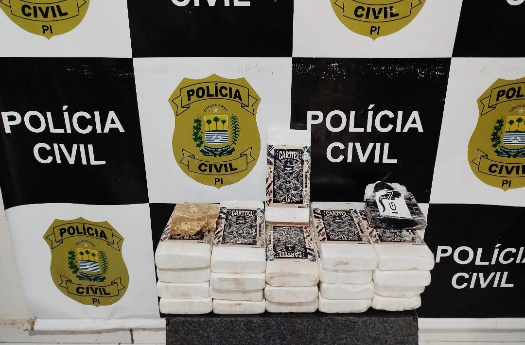 Polícia Civil apreende 22 kg de pasta base de cocaína em Oeiras durante investigação sobre tráfico