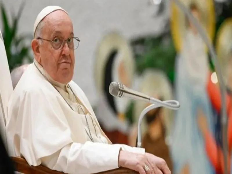 Papa Francisco é chamado de 'servo de Satanás' e acusado de blasfêmia; veja motivo