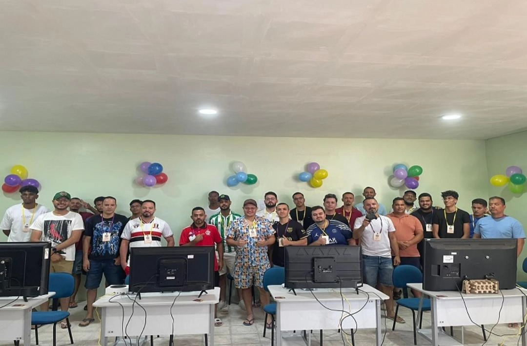 Oeiras sedia o VI Torneio de Futebol Virtual e consagra Mauro Éder como novo campeão
