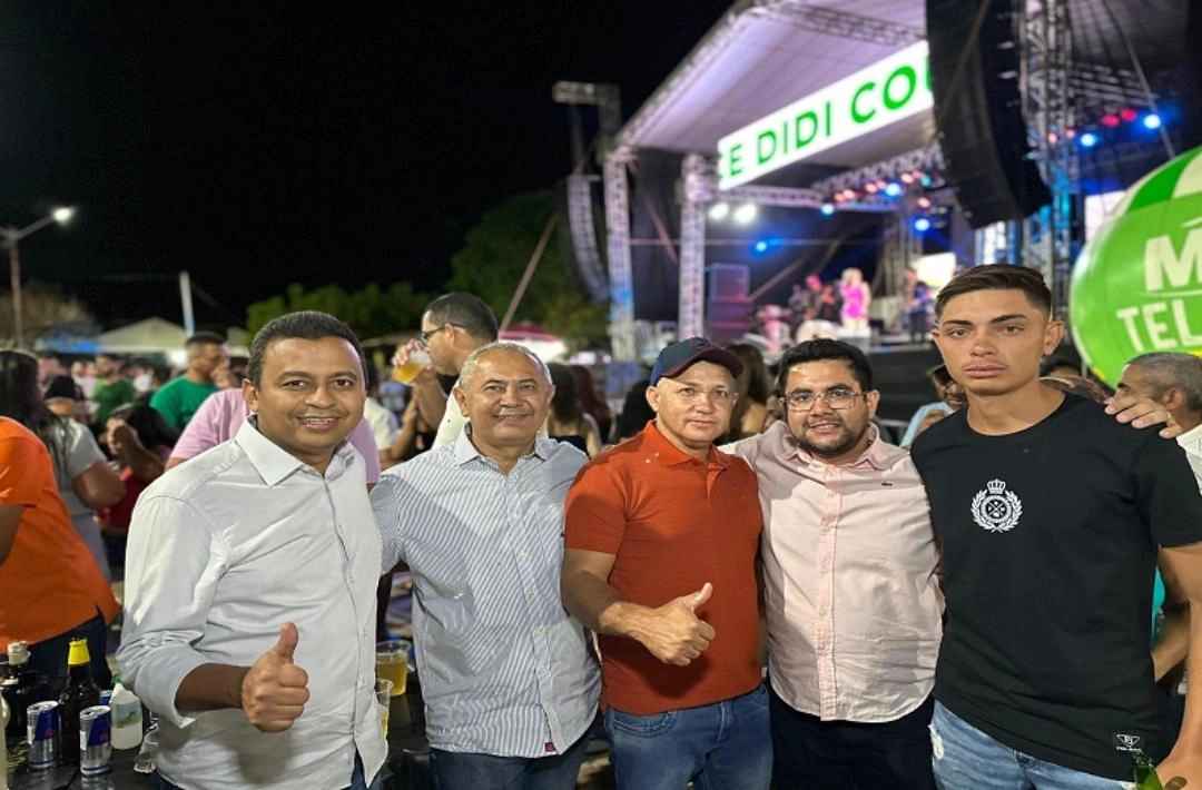 Encerramento dos festejos de São Miguel Arcanjo reúne grande público em São Miguel do Fidalgo