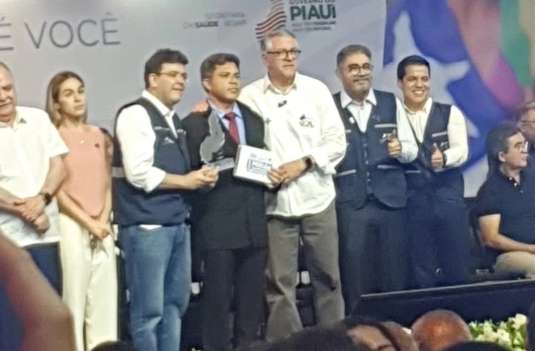Oeiras conquista 2º lugar no Troféu Piauí Saúde Digital em evento com o ministro da Saúde e o governador Rafael Fonteles