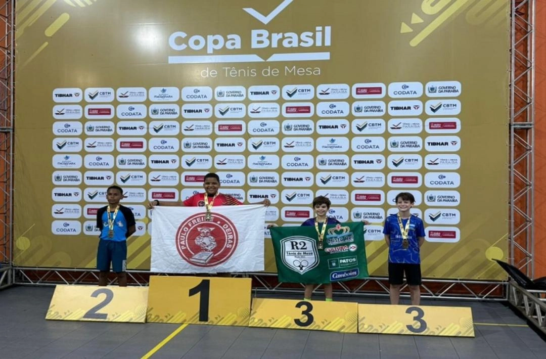 Aluno da Escola Paulo Freire conquista três medalhas na Copa do Brasil de Tênis de Mesa