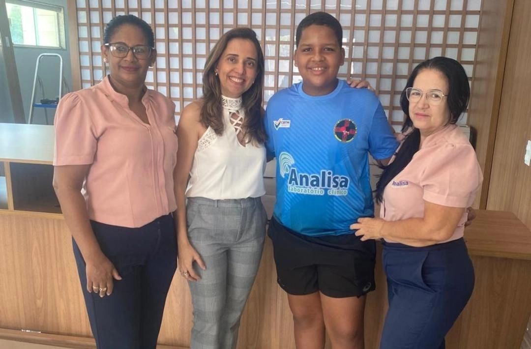 Israel Júnior agradece apoio do Analisa Laboratório Clínico e inicia nova fase no tênis de mesa