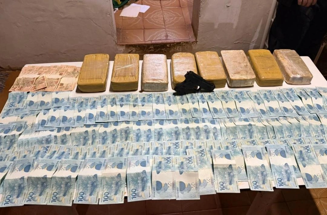 SSP realiza operação e apreende 10 kg de drogas e dinheiro em Picos