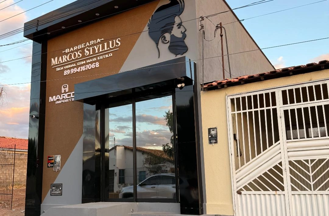 Barbearia Marcos Styllus inaugura nova sede e apresenta loja física Marcos Imports em Oeiras