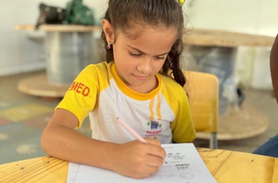 Educação Municipal de Oeiras supera meta de 2030 e alcança nível máximo de alfabetização infantil