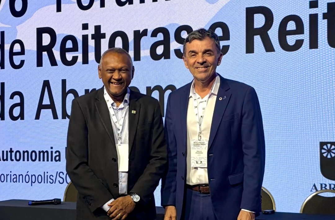Reitor da Uespi é eleito presidente de Câmara Nacional de Universidades Estaduais