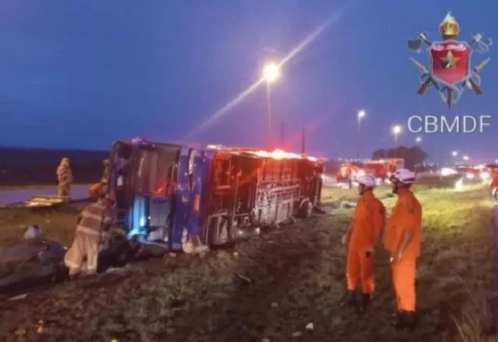 Dois piauienses morreram em acidente com ônibus clandestino no Distrito Federal