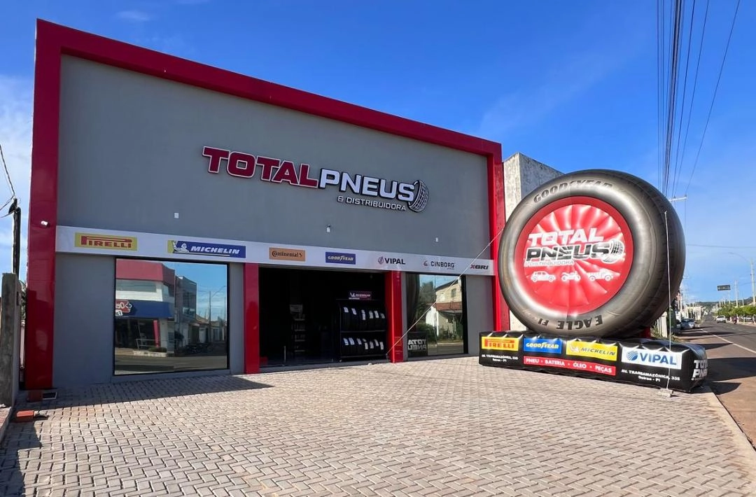 Loja Total Pneus anuncia ofertas promocionais e nova vaga de emprego em Oeiras