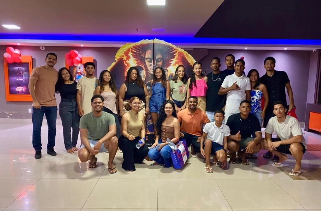 Juventude de Colônia do Piauí vive a experiência do cinema em Picos