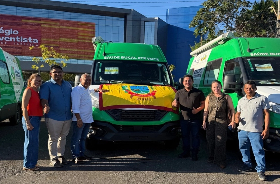 São Miguel do Fidalgo é contemplado com ambulância, unidade odontológica móvel e equipamentos para a saúde