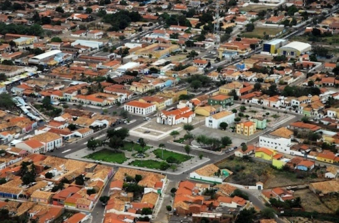 'Fossilizar' é preservar o que o tempo não deve corroer