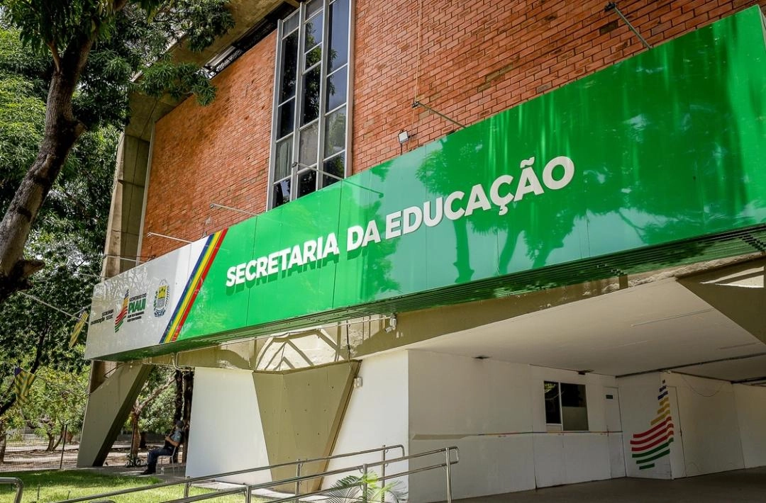 Seduc abre seleção para cadastro de reserva de professor regente e conteudista na modalidade a distância