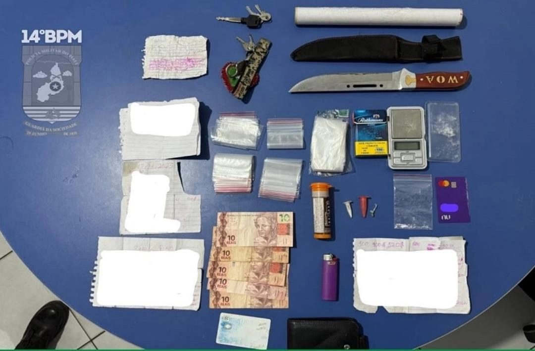 Polícia Militar apreende drogas, dinheiro e materiais ilícitos em residência no bairro Várzea, em Oeiras