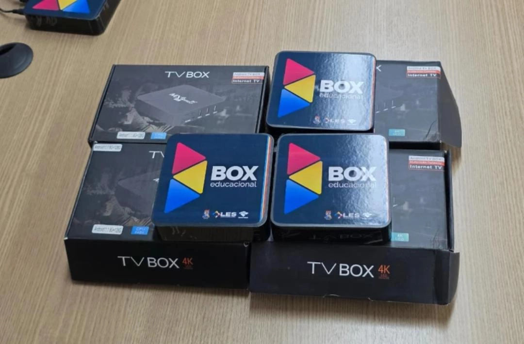 Projeto da Uespi transforma TV Boxes apreendidas em computadores para escolas e laboratórios no Piauí