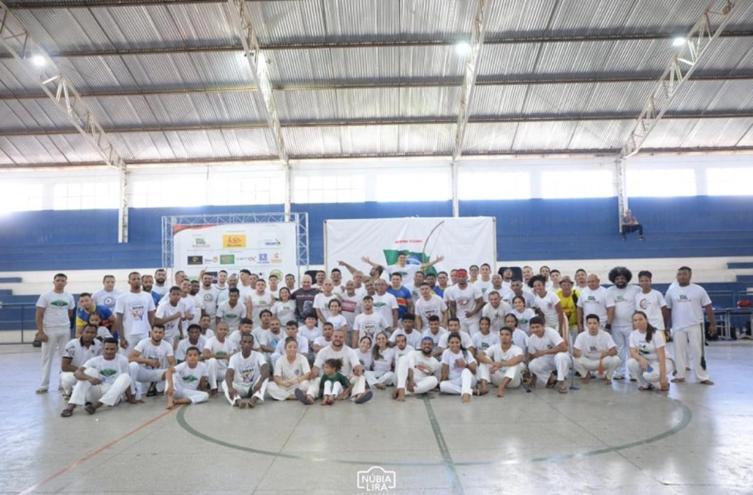 I Intercâmbio Cultural Oeirense de Capoeira reúne delegações de quatro estados e promove formatura de Contramestre