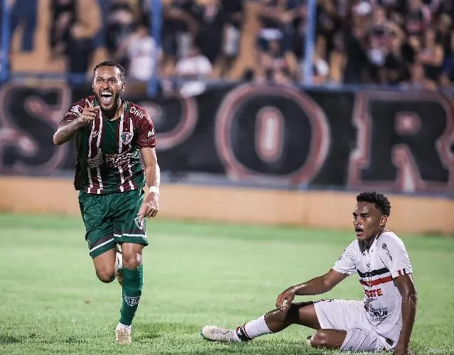 Fluminense vence River, entra no G-4 e chega a segunda vitória seguida na Série D