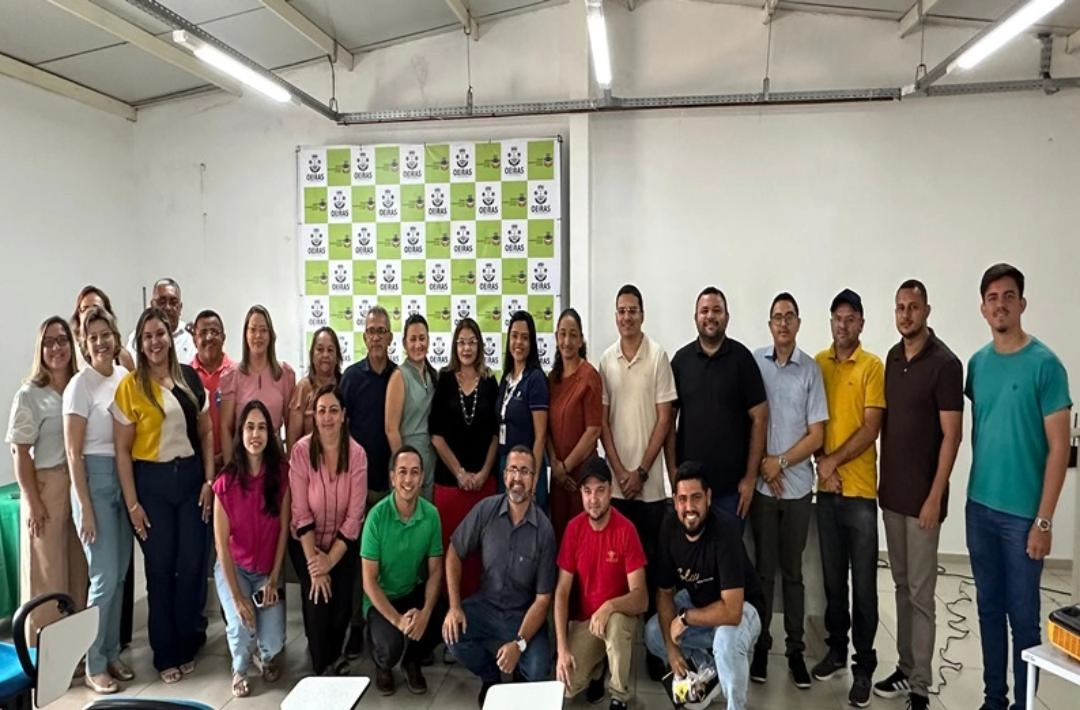 Gestores de saúde do Vale do Canindé se reúnem em Oeiras definem metas e calendário para 2026