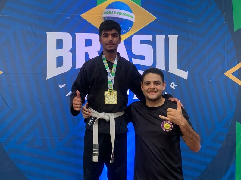 Atleta oeirense Jhonatan Henrique é campeão no campeonato Brasil Cup de Jiu-Jitsu