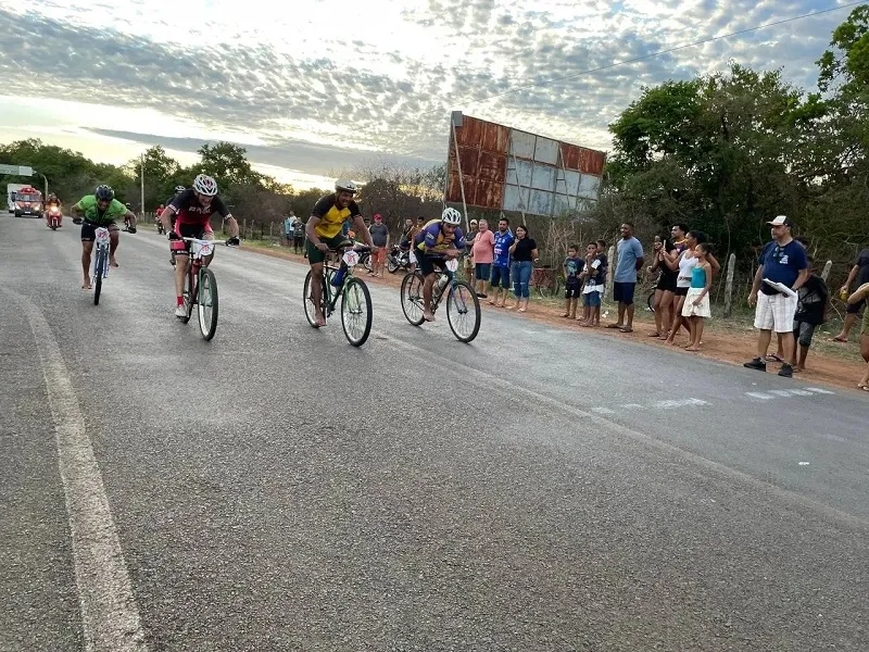 Prefeitura promove Desafio Oeirense de Ciclismo e distribui R$ 5 mil em prêmios