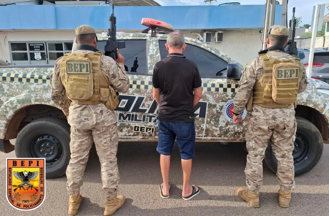 Idoso é preso com arsenal após denúncia de tiros na zona rural de Paquetá do Piauí