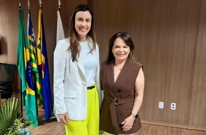 Dra. Gisela Freitas participa de agenda em Oeiras