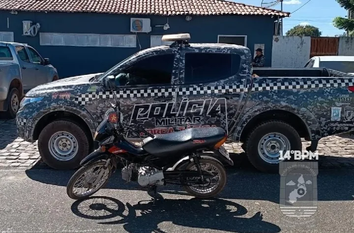 Após denúncia anônima, motocicleta furtada é localizada pela Força Tática em Oeiras