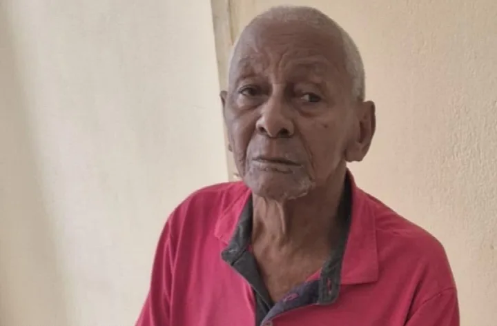Morre em Oeiras o senhor Domingos Francisco de Sousa, aos 84 anos