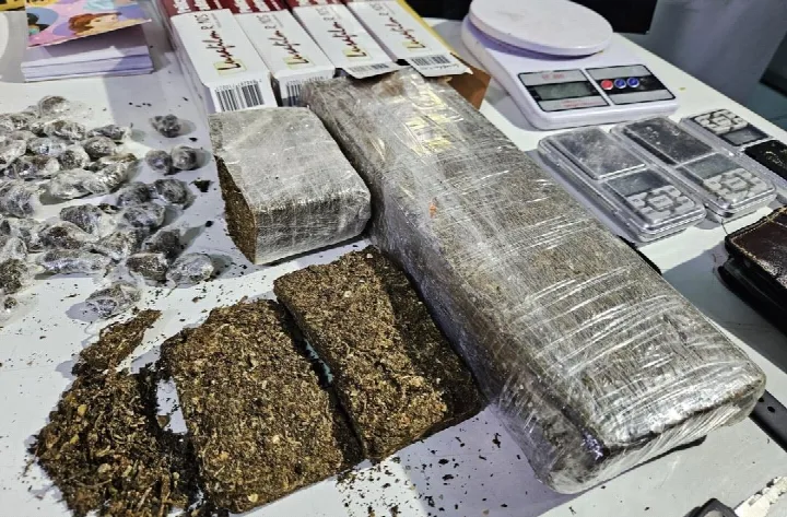Casal é preso com grande quantidade de drogas na zona Leste de Teresina