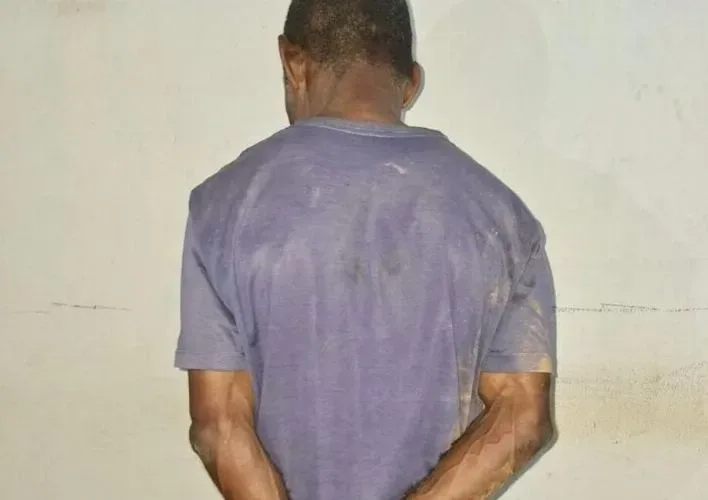 Homem é detido por causar incêndio em Sebastião Barros