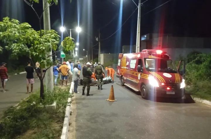 Homem fica gravemente ferido em acidente de moto em Oeiras