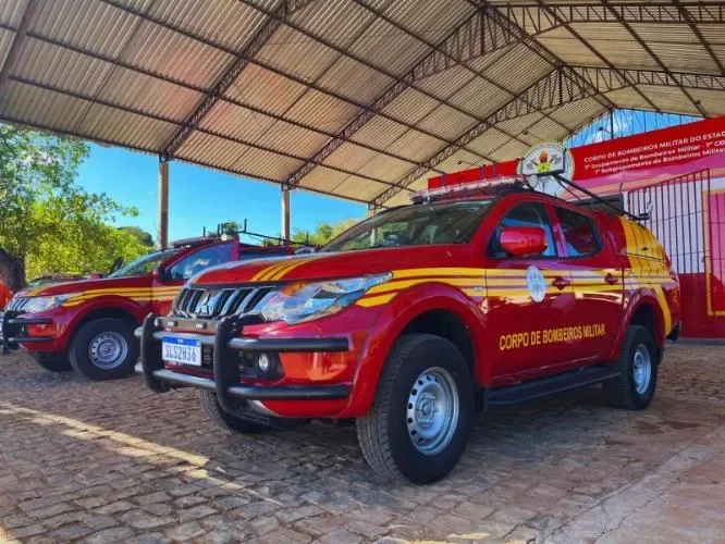 Batalhão do Corpo de Bombeiros de Oeiras recebe nova viatura e equipamentos de resgate