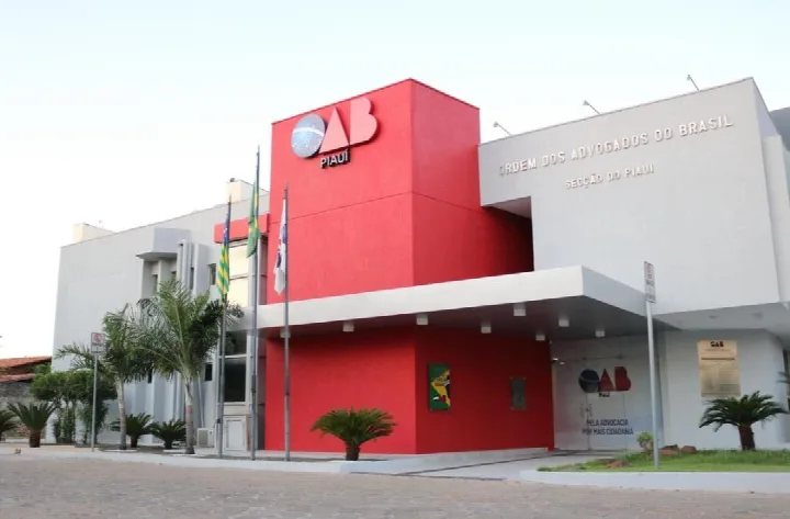 Justiça obriga OAB-PI a divulgar lista completa de eleitores para eleições da Ordem