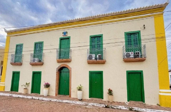 Prefeitura de Oeiras emite Nota Oficial ampliada sobre progressão por titulação e garante trâmite transparente e legal