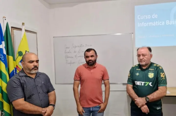 Câmara de Oeiras inicia curso de informática básica e avançada para servidores através da Escola do Legislativo