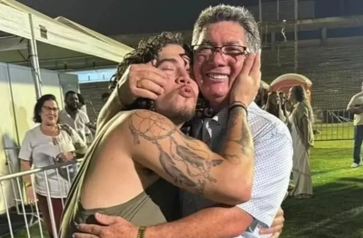 Pai de Whindersson Nunes diz que filho está bem e detalha seu estado atual