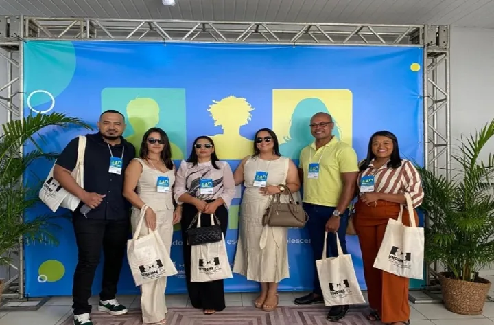 Equipe da Semed Oeiras participa de seminário sobre educação de adolescentes em Parnaíba