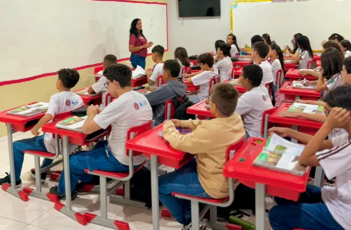 Sociedade Educacional Paulo Freire recebe estudantes para o segundo semestre letivo