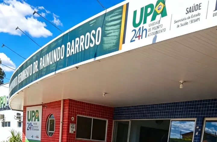 Dois jovens ficam feridos em acidente de moto na PI-236, próximo à entrada de Santa Rosa do Piauí