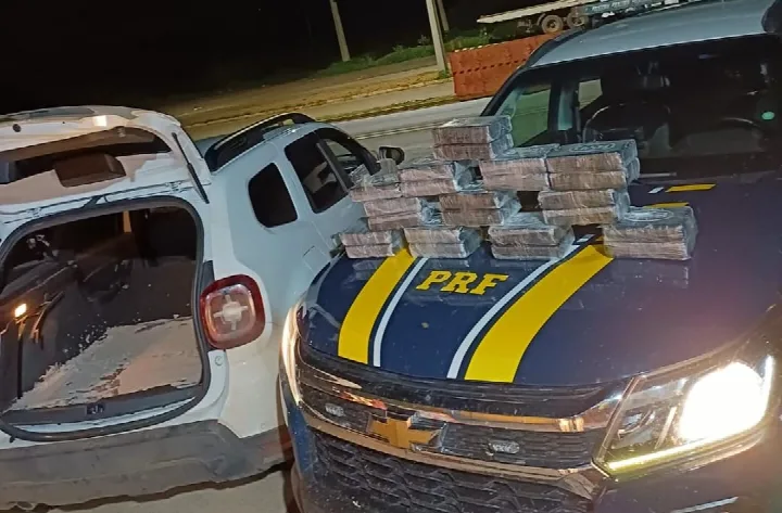PRF apreende 26 kg de cocaína de alta pureza escondidos em fundo falso na BR-316 em Picos