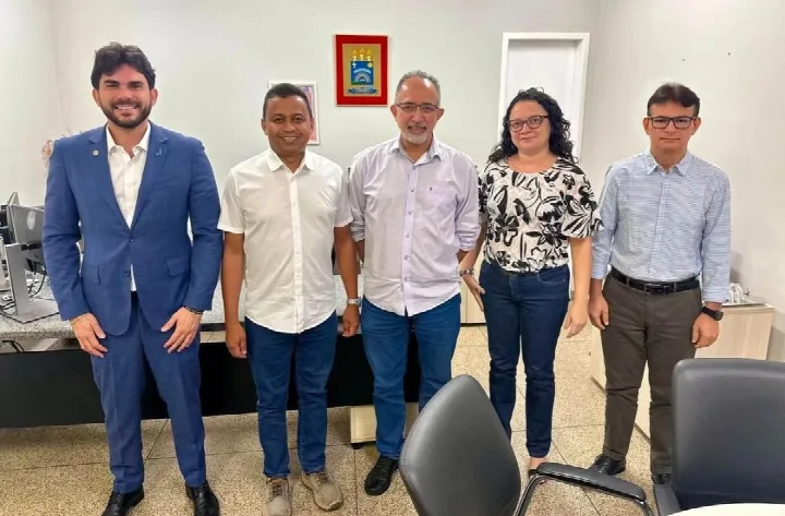 Deputados discutem implantação do curso de medicina da UFPI em Floriano