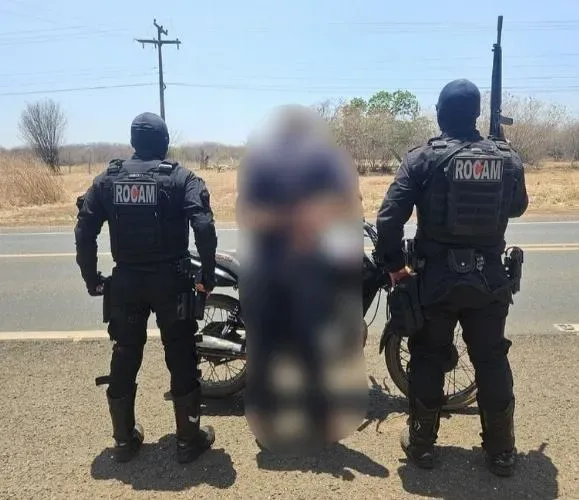 Polícia recupera motocicleta furtada e prende suspeito em Picos