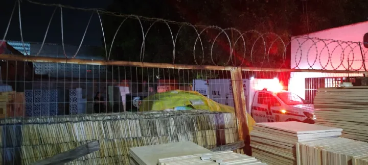 Idoso tenta pegar fruta em árvore, cai e acaba morrendo em Teresina