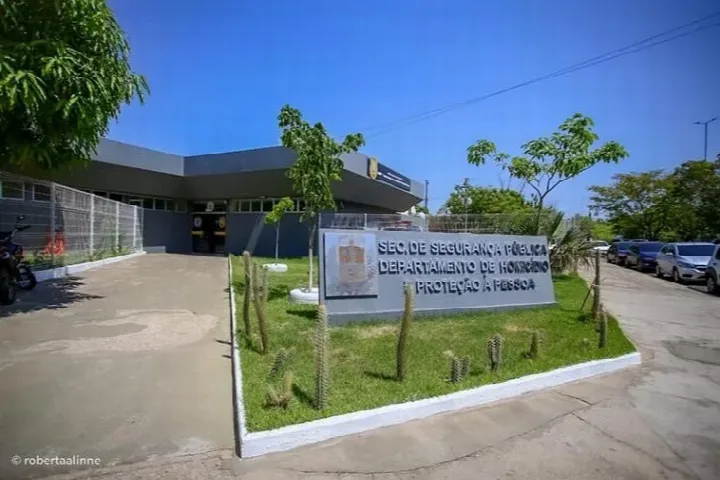 Justiça revoga liberdade de motorista por aplicativo suspeito de espancar namorada por 6 horas em motel