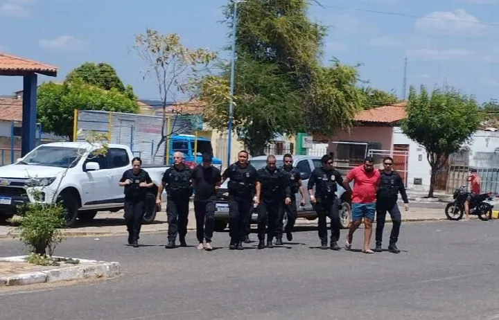 Polícia Civil de Oeiras prende suspeitos de matarem venezuelano em dezembro de 2023