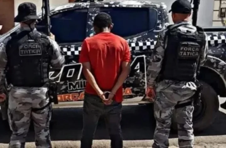 Homem com tornozeleira eletrônica é preso por tentativa de feminicídio em Picos